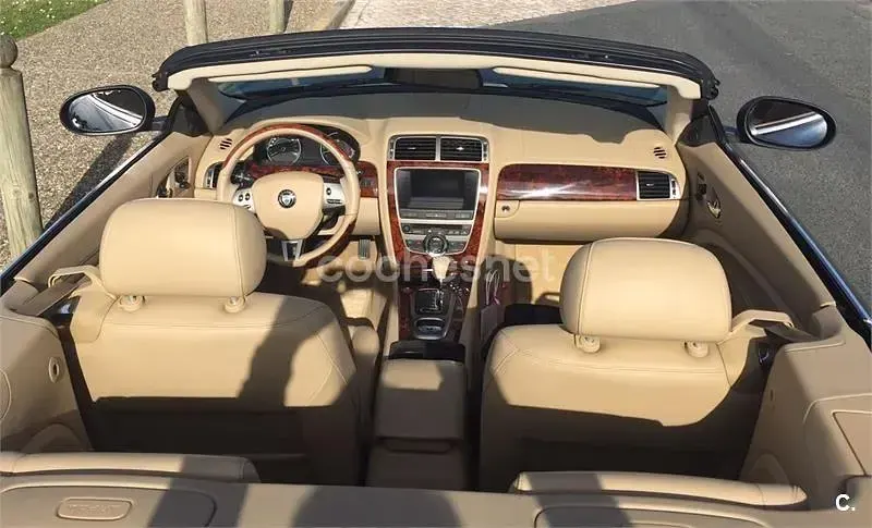 Usado Jaguar XK8 298 CV (219 kW) 2006 Azul Descapotable