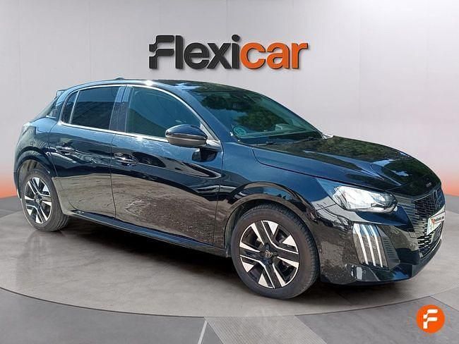 Usado Peugeot 208 Allure 100 CV (73 kW) 2025 Negro Utilitario