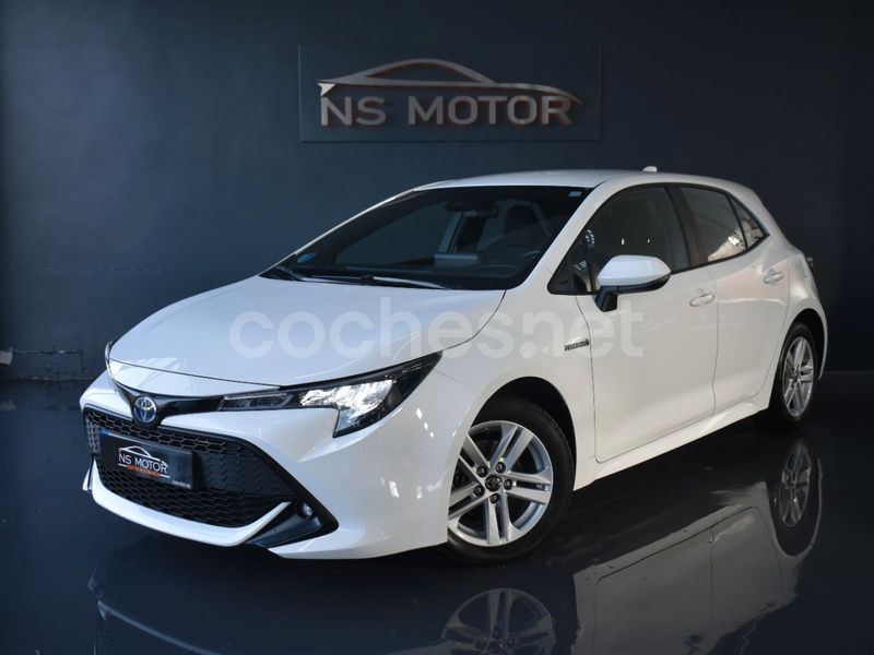 Blanco Usado 2020 Toyota Corolla Business Edition Berlina | 15.900 € (Precio justo) - Imagen 1/4