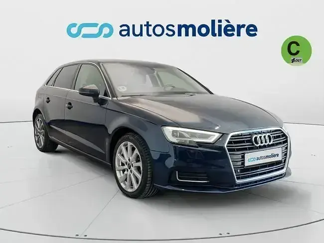Usado Audi A3 Design 116 CV (85 kW) 2019 Azul Berlina