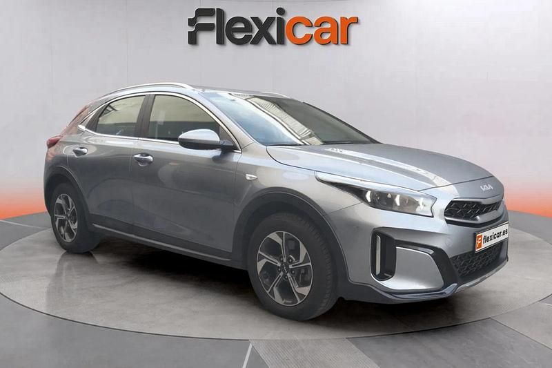 Gris Usado 2023 Kia XCeed SUV | 17.990 € (Precio justo) - Imagen 1/4