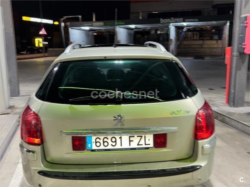 Usado Peugeot 407 Sport 170 CV (125 kW) 2008 Gris / plata Familiar