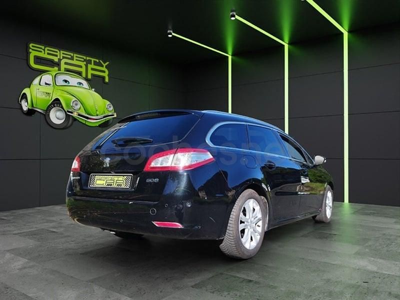 Usado Peugeot 508 SW Allure 150 CV (110 kW) 2016 Negro Familiar