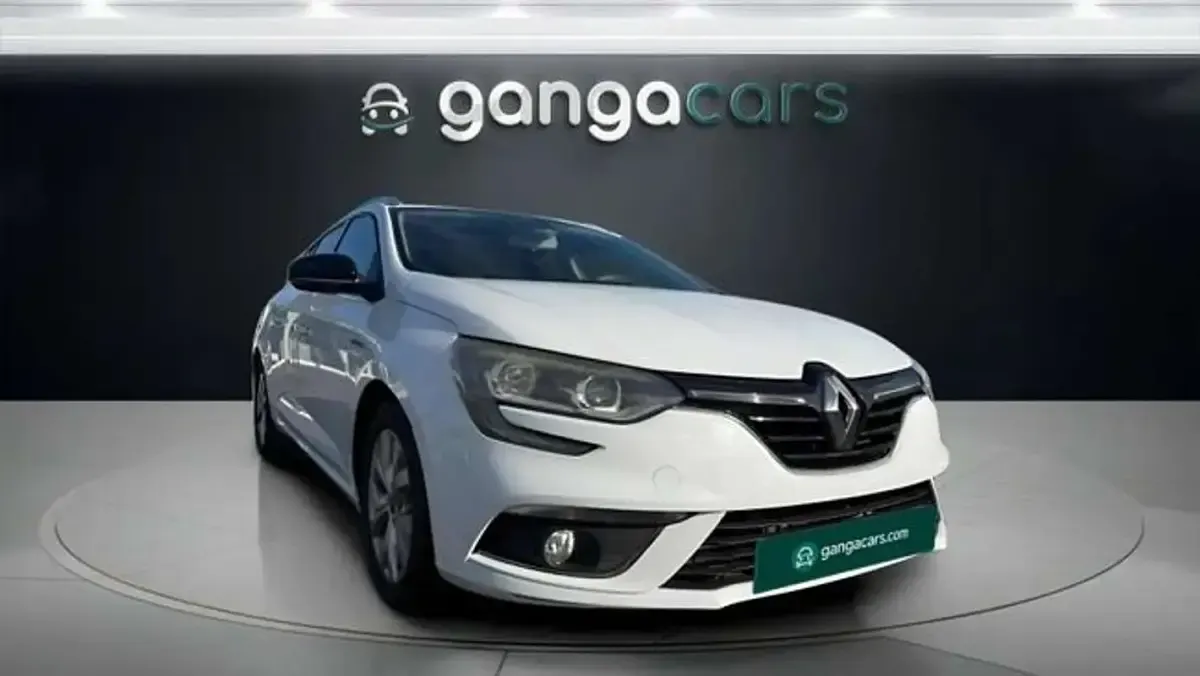 Usado Renault Mégane GrandTour LIMITED 116 CV (85 kW) 2019 Blanco Familiar