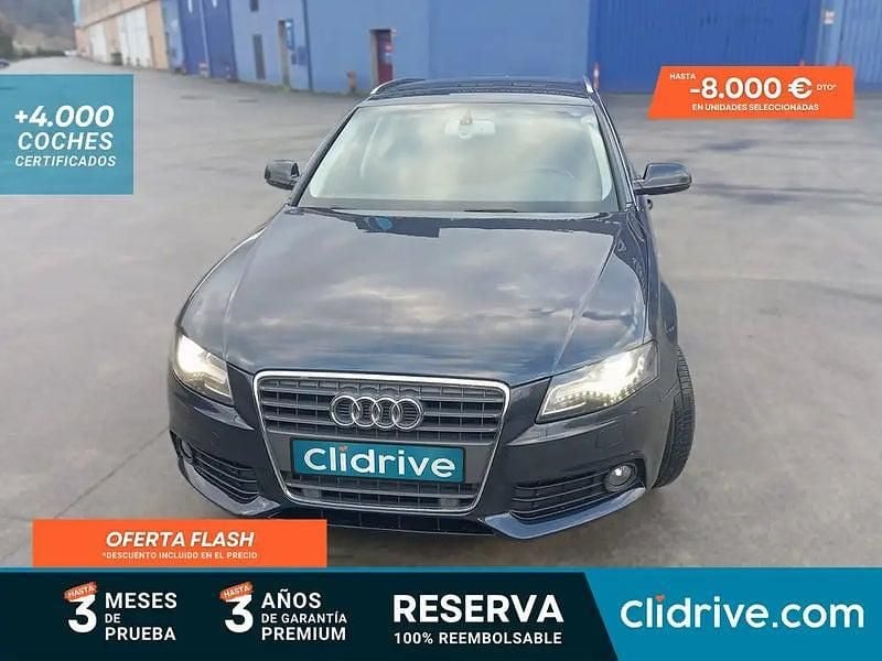 Usado Audi A4 Premium 143 CV (105 kW) 2011 Azul Familiar