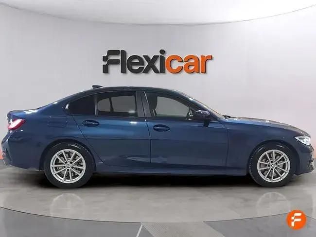Käytetty BMW 330e 292 HP (214 kW) 2020 Sininen Sedan