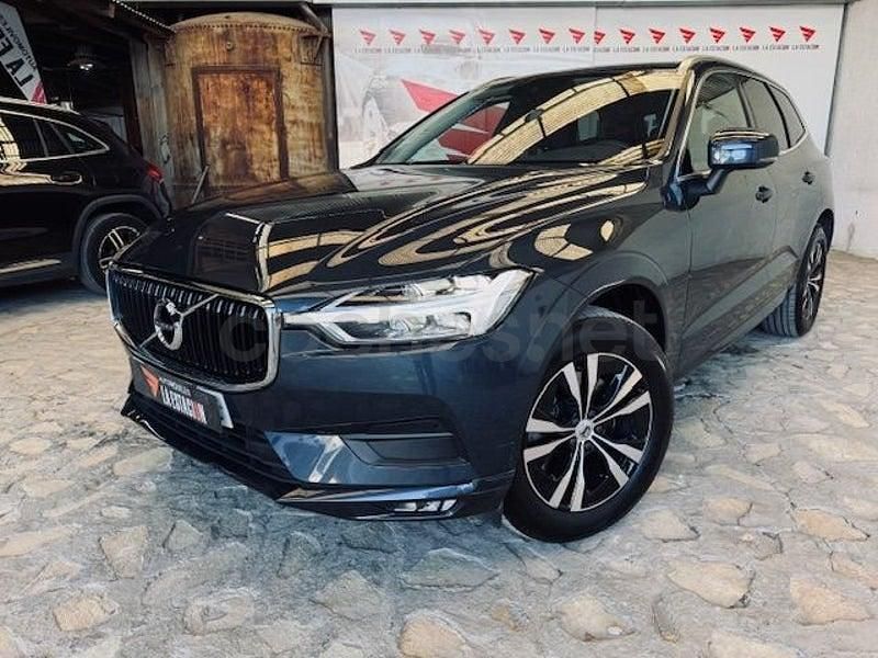 Usado Volvo XC60 Momentum 197 CV (144 kW) 2020 Azul SUV
