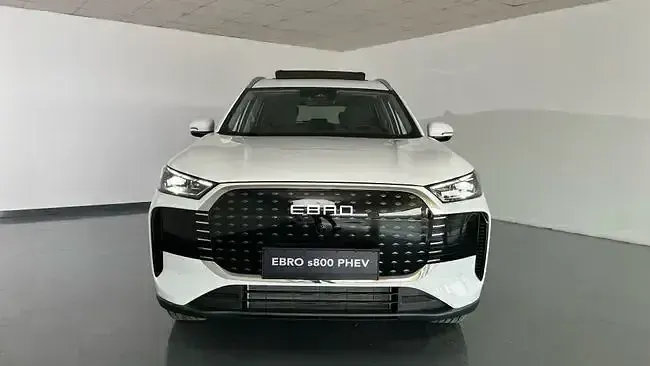 Nuevo Ebro s800 Luxury 278 CV (204 kW) 2026 Blanco SUV