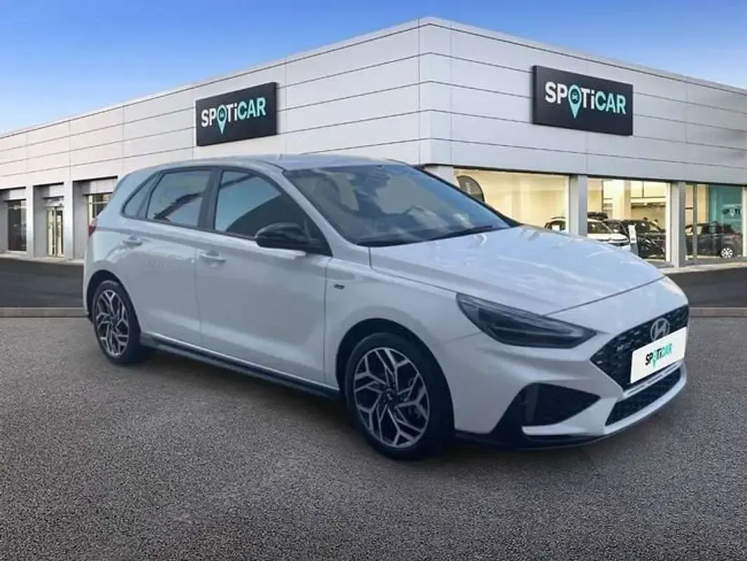Usado Hyundai i30 N Line 101 CV (74 kW) 2025 Blanco Utilitario