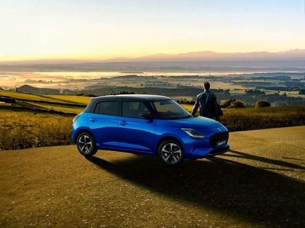 Nuevo Suzuki Swift 83 CV (61 kW) 2026 Rojo Utilitario