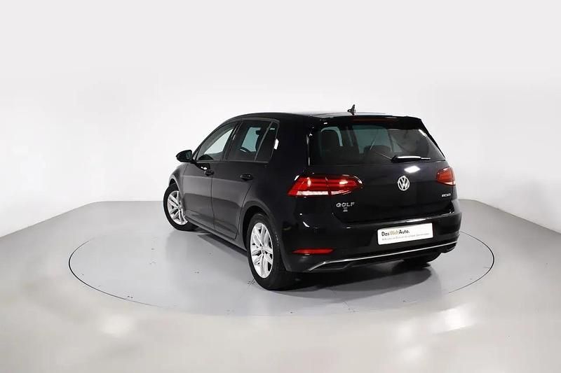 Usado VW Golf VII Advance 150 HP (110 kW) 2018 Preto