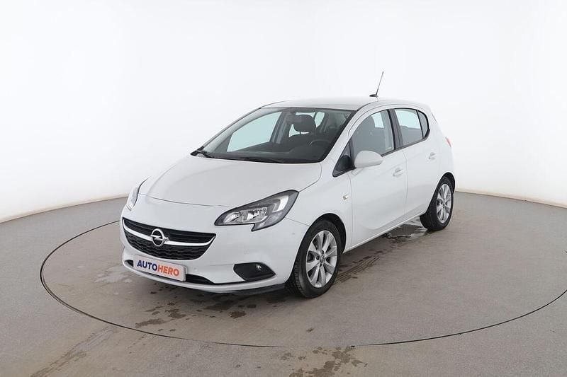 Blanco Usado 2017 Opel Corsa Selective Utilitario | 9599 € (Precio justo) - Imagen 1/3