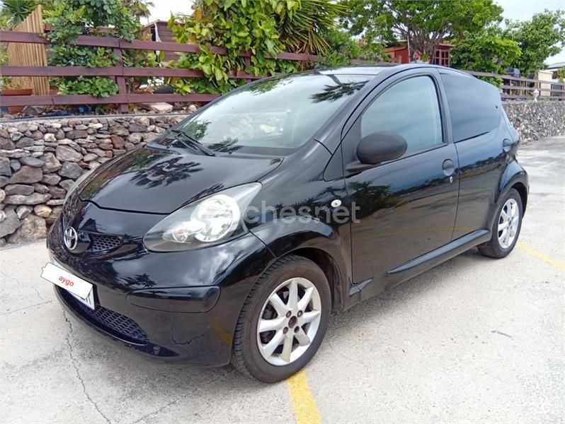 Marrón Usado 2008 Toyota Aygo Utilitario | 3500 € (Precio justo) - Imagen 1/4