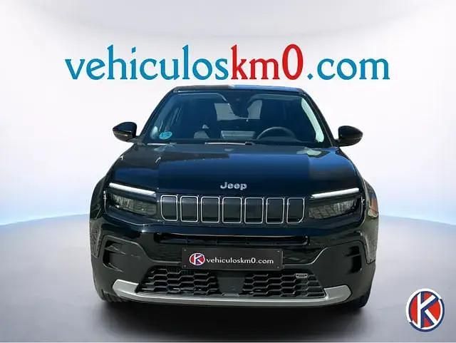 Usado Jeep Avenger Altitude 100 HP (73 kW) 2023 Preto SUV