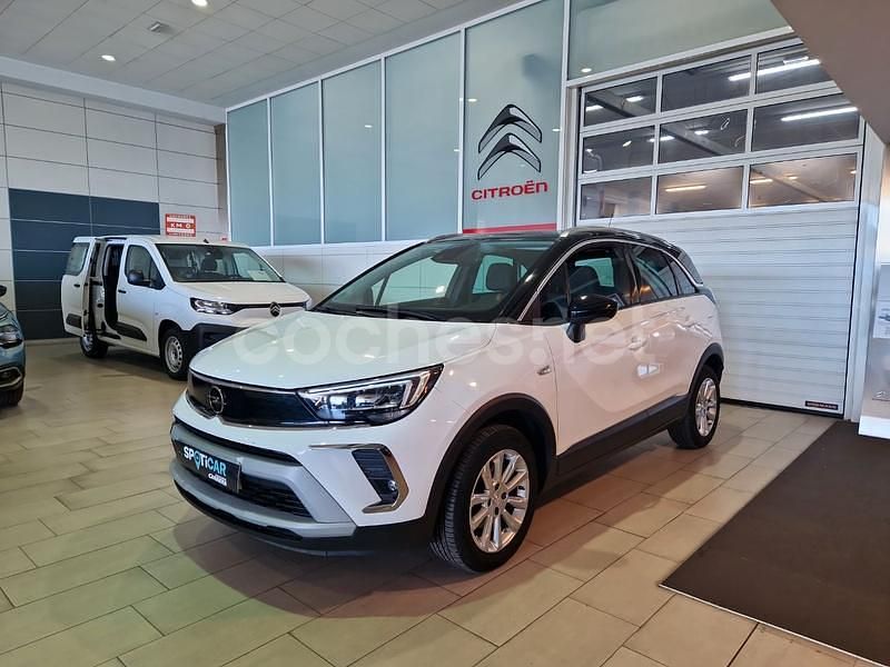 Usado Opel Crossland X Business Elegance 130 CV (95 kW) 2021 Blanco SUV