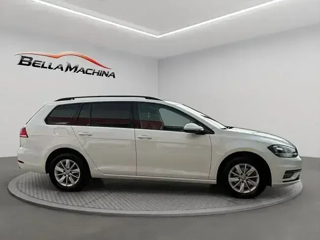 Usado VW Golf VII Business 115 CV (84 kW) 2019 Blanco Familiar