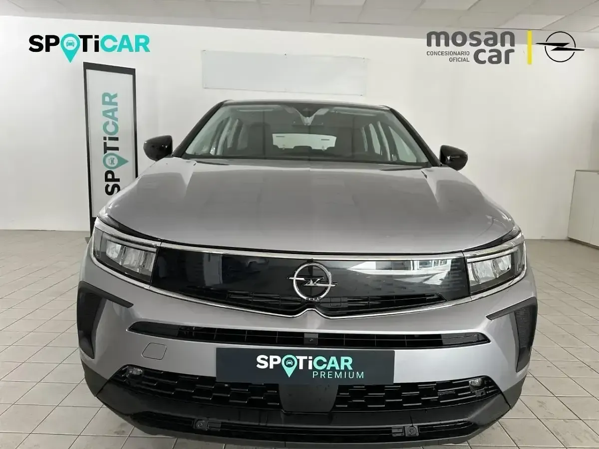 Usado Opel Grandland X Business Edition 131 CV (96 kW) 2022 Gris SUV