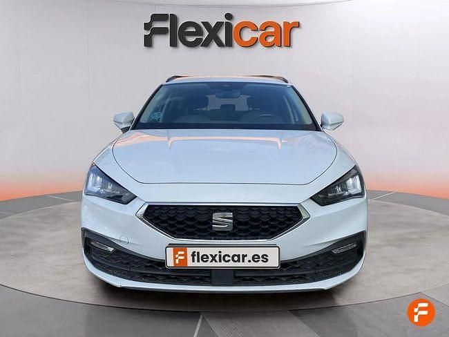Usado Seat Leon Style 115 CV (84 kW) 2021 Blanco Familiar