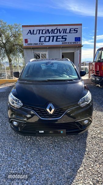 Usado Renault Scénic IV Zen 150 CV (110 kW) 2019 Negro Monovolumen