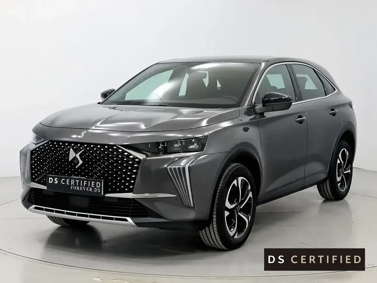 Usado DS Automobiles DS4 Bastille 130 CV (95 kW) 2023 Gris SUV