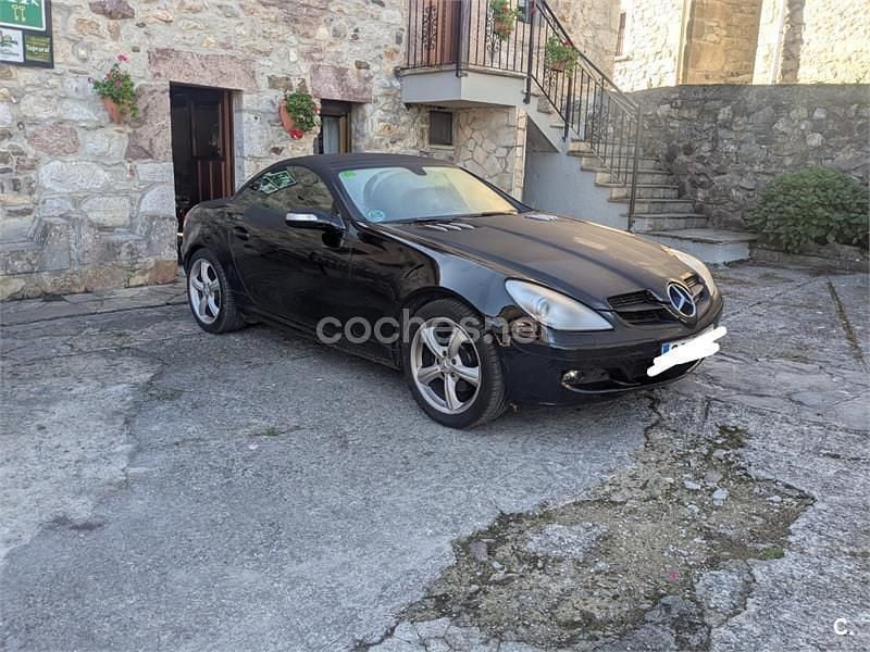 Usado Mercedes SLK200 163 CV (119 kW) 2006 Negro Descapotable