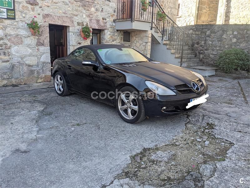 Negro Usado 2006 Mercedes SLK200 Descapotable | 13.500 € (Un poco caro) - Imagen 1/4