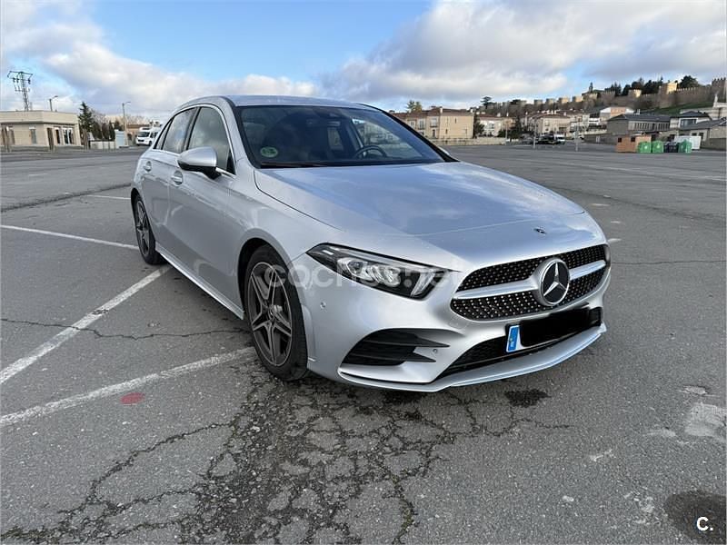 Usado Mercedes A200 150 CV (110 kW) 2023 Gris / plata Berlina