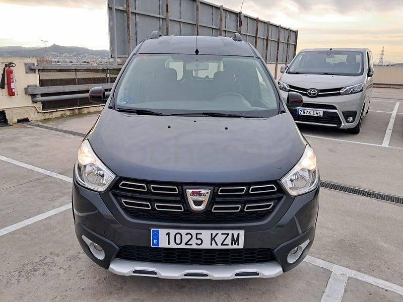 Usado Dacia Dokker 102 CV (75 kW) 2019 Gris / plata Monovolumen