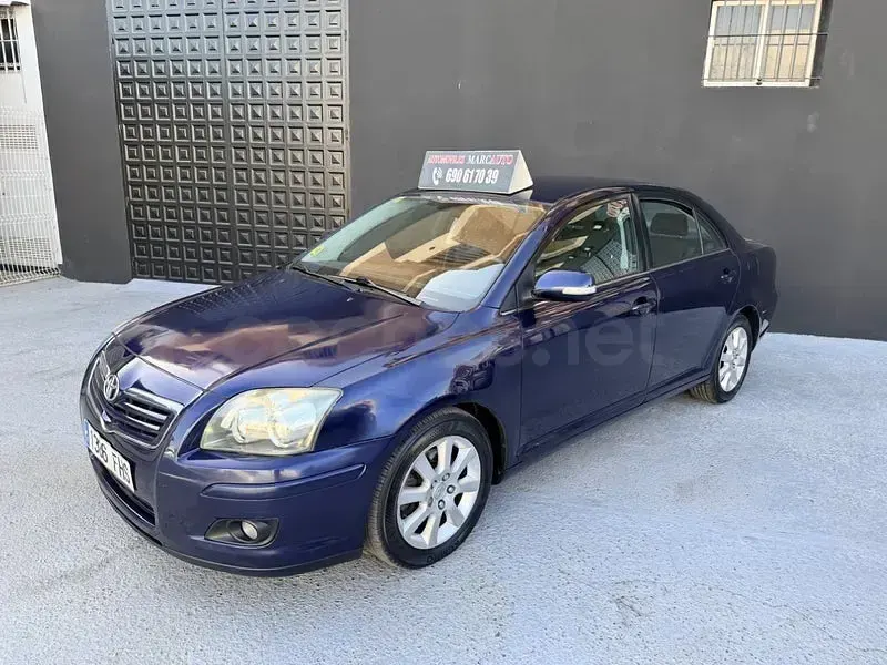 Usado Toyota Avensis Executive 150 CV (110 kW) 2007 Azul Berlina