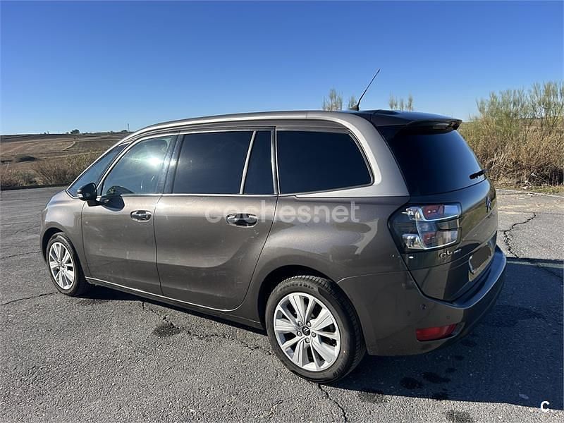 Usado Citroën C4 Picasso Intensive 120 CV (88 kW) 2015 Marrón Monovolumen