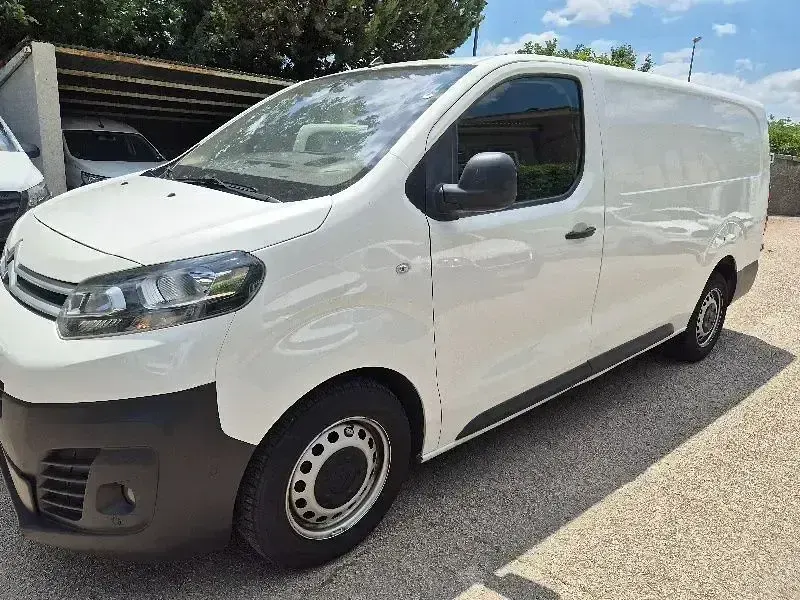 Usado Citroën Jumpy 122 CV (89 kW) 2021 Blanco Monovolumen