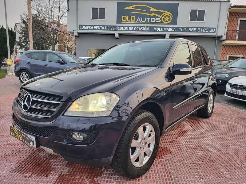 Usado Mercedes ML320 224 CV (164 kW) 2007 Azul SUV