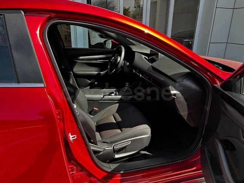 Usado Mazda 3 Center-Line 140 CV (102 kW) 2025 Rojo Berlina