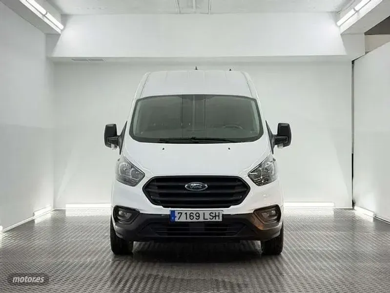 Usado Ford Transit Ambiente 130 CV (95 kW) 2021 Blanco Van