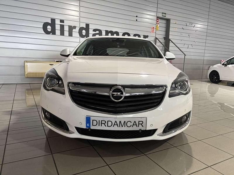 Usado Opel Insignia Excellence 136 CV (100 kW) 2016 Blanco Berlina