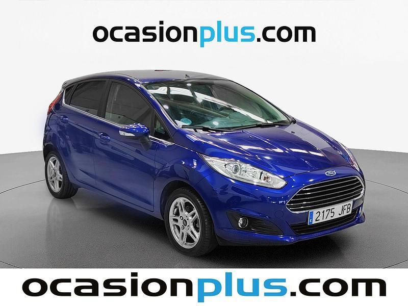 Usado Ford Fiesta Titanium 101 CV (74 kW) 2015 Azul Utilitario