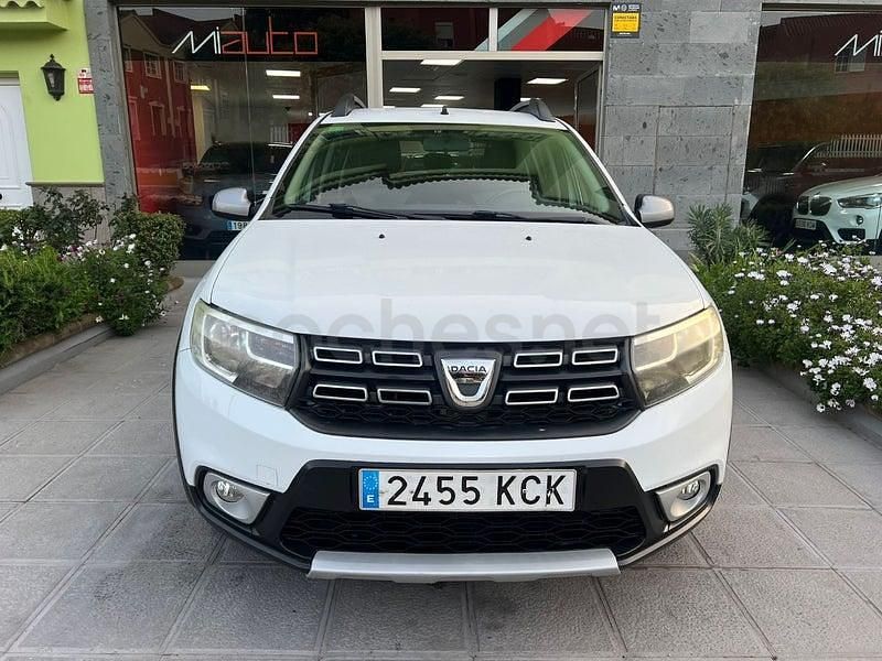 Usado Dacia Sandero Stepway 90 CV (66 kW) 2017 Blanco Berlina
