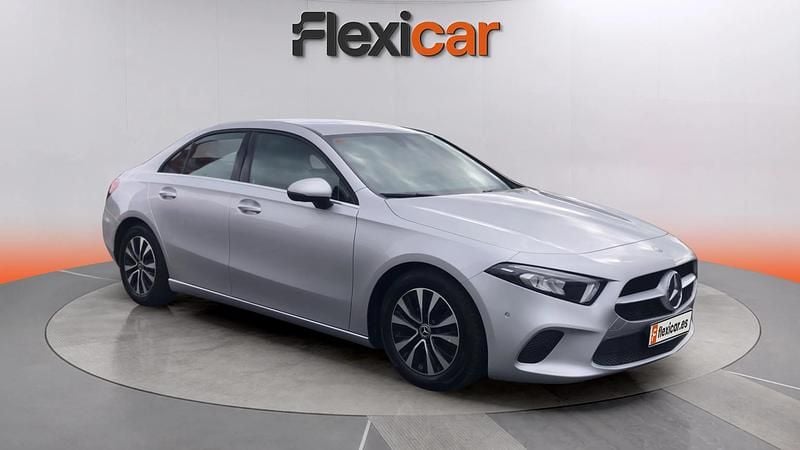 Usado Mercedes A180 136 HP (100 kW) 2019 Sedan