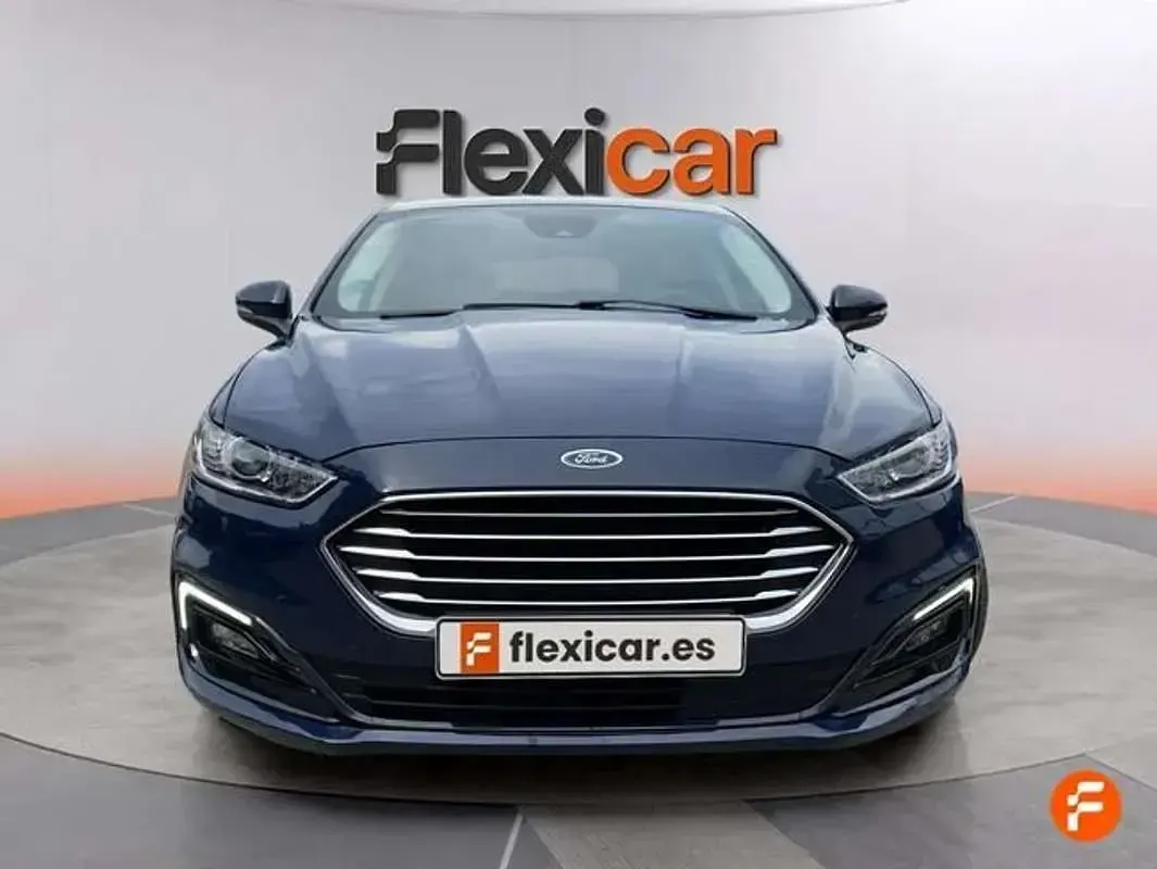 Usado Ford Mondeo Trend 188 CV (138 kW) 2021 Azul Familiar