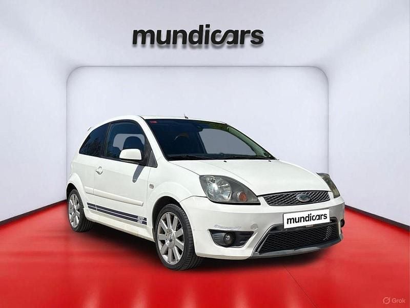Usado Ford Fiesta ST 150 CV (110 kW) 2006 Blanco Utilitario