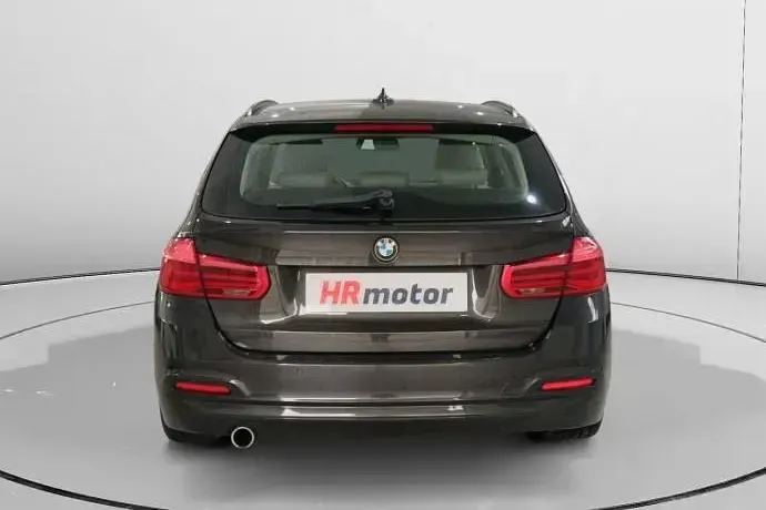 Usado BMW 316 Advantage 117 CV (86 kW) 2017 Negro Familiar