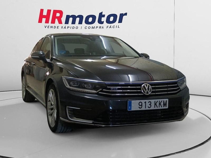 Usado VW Passat GTE 220 CV (161 kW) 2018 Negro Berlina