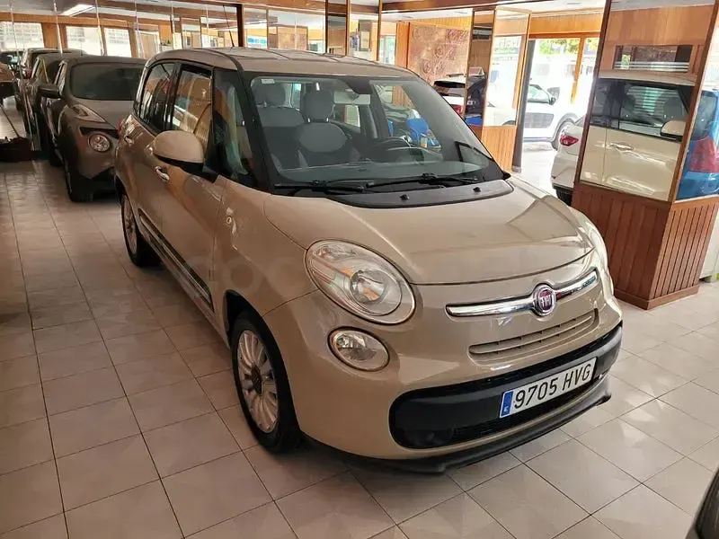 Używany Fiat 500L 95 KM (69 kW) 2014 Beżowy Minivan