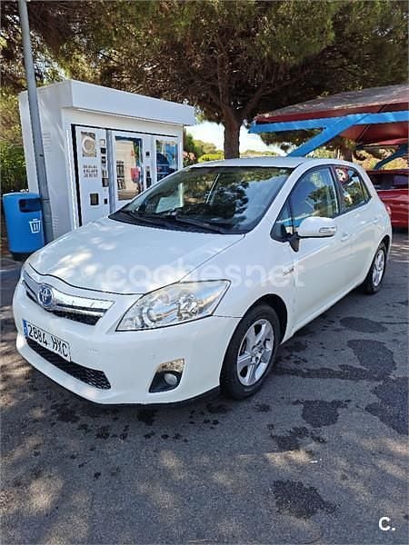 Blanco Usado 2012 Toyota Auris Hybrid Active Berlina | 10.900 € (Precio justo) - Imagen 1/4