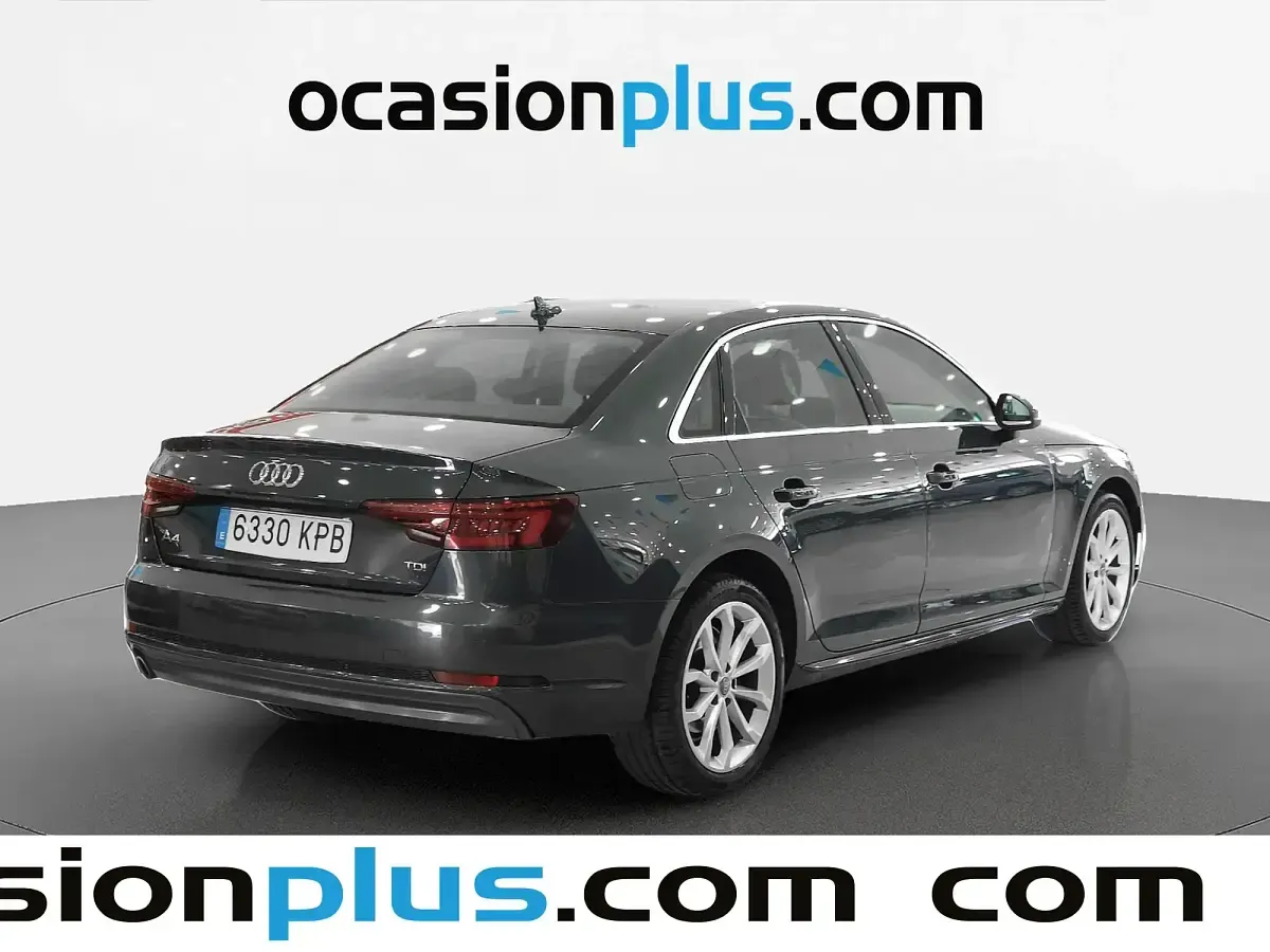 Usado Audi A4 S-Line 150 CV (110 kW) 2018 Gris Berlina