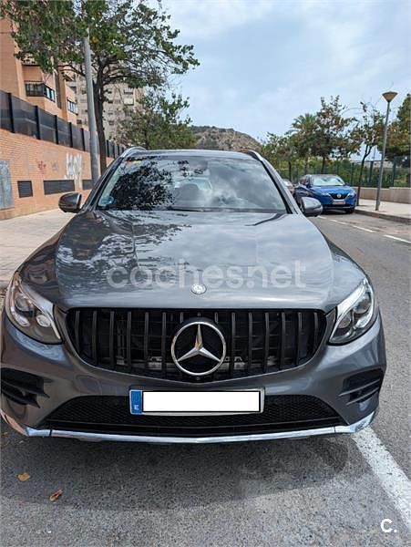 Usado Mercedes GLC220 AMG line 170 CV (125 kW) 2016 Gris / plata SUV