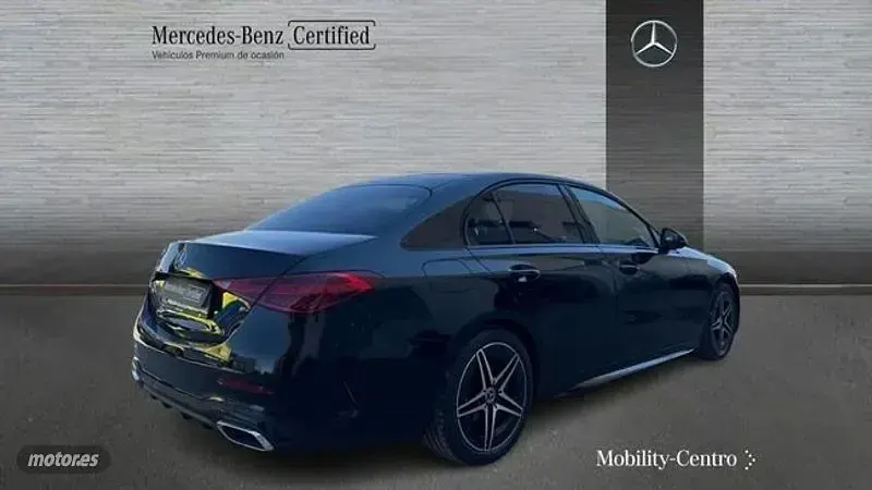 Usado Mercedes C220 200 CV (147 kW) 2025 Negro Berlina