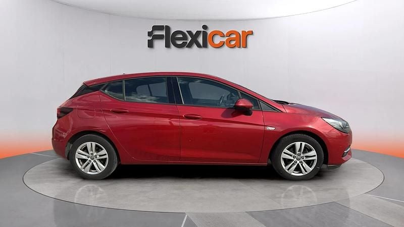 Usado Opel Astra GS Line 131 CV (96 kW) 2020 Rojo Utilitario