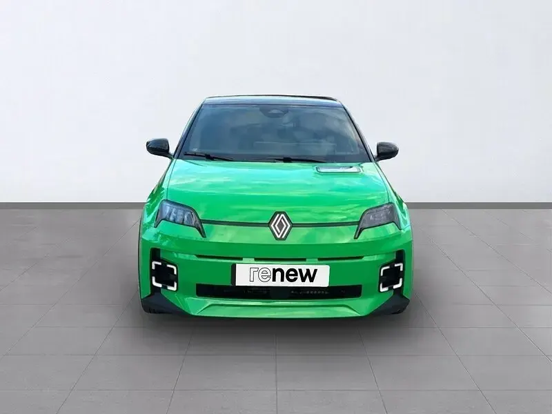 Usado Renault R5 Techno 110 kW (150 CV) 2024 Verde Utilitario