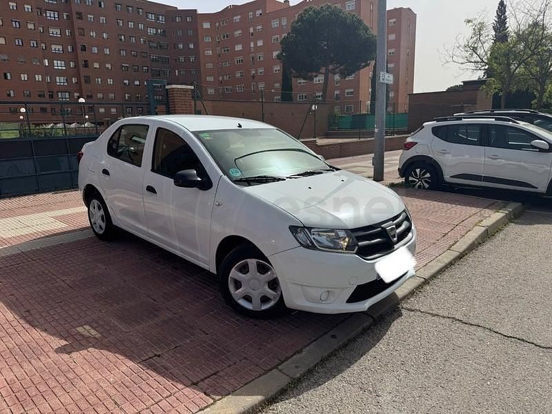 Usado Dacia Logan Ambiance 75 CV (55 kW) 2014 Blanco Berlina